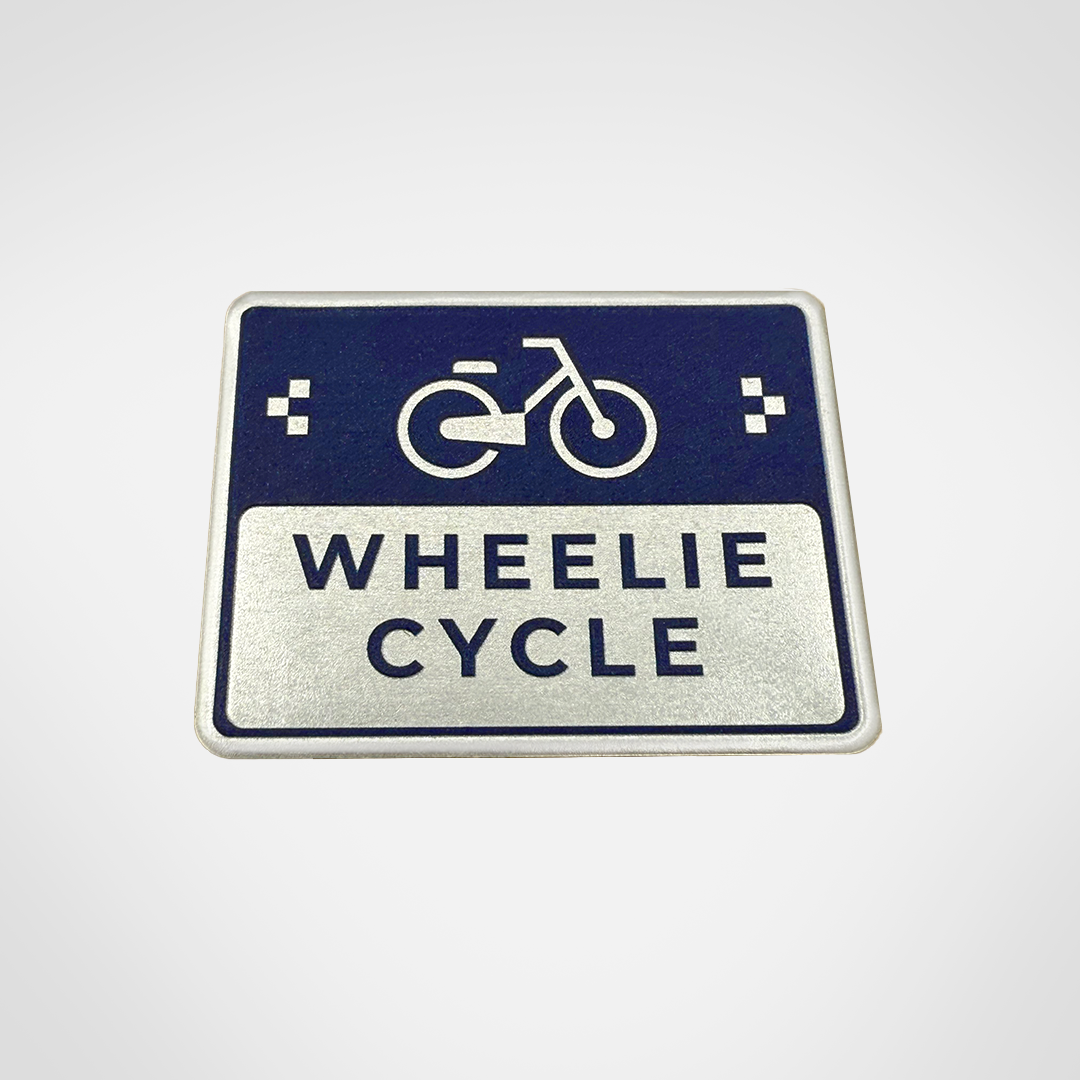 Basic Metal Label