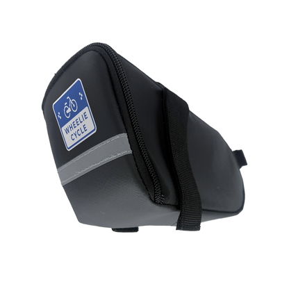 Sadelväska med Reflektor – Klick. Klack. Spara.