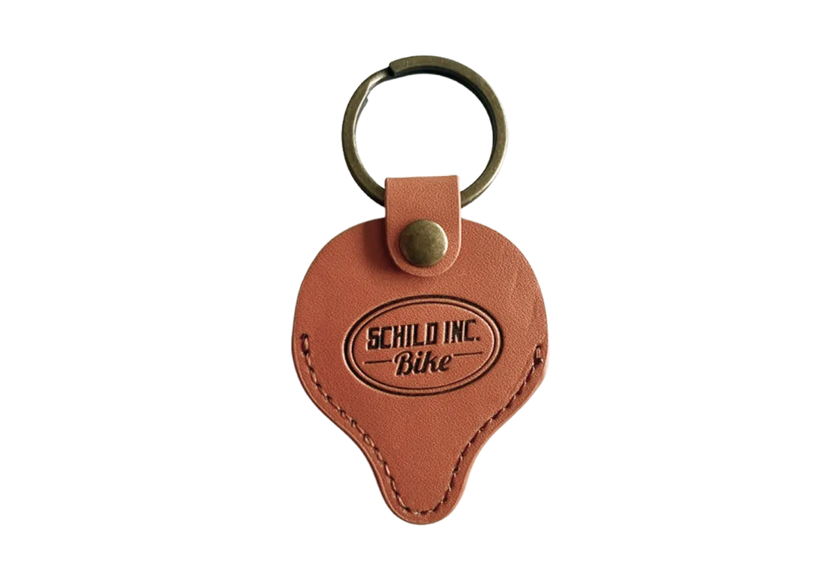 custom leather keychain saddle.webp__PID:e44c176e-1a23-4687-a7de-e5f6aac5cb74