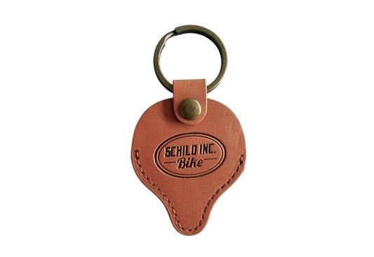 custom leather keychain saddle.webp__PID:e44c176e-1a23-4687-a7de-e5f6aac5cb74