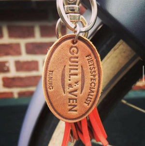 Personalized leather keychain, custom design for unique style and durability
