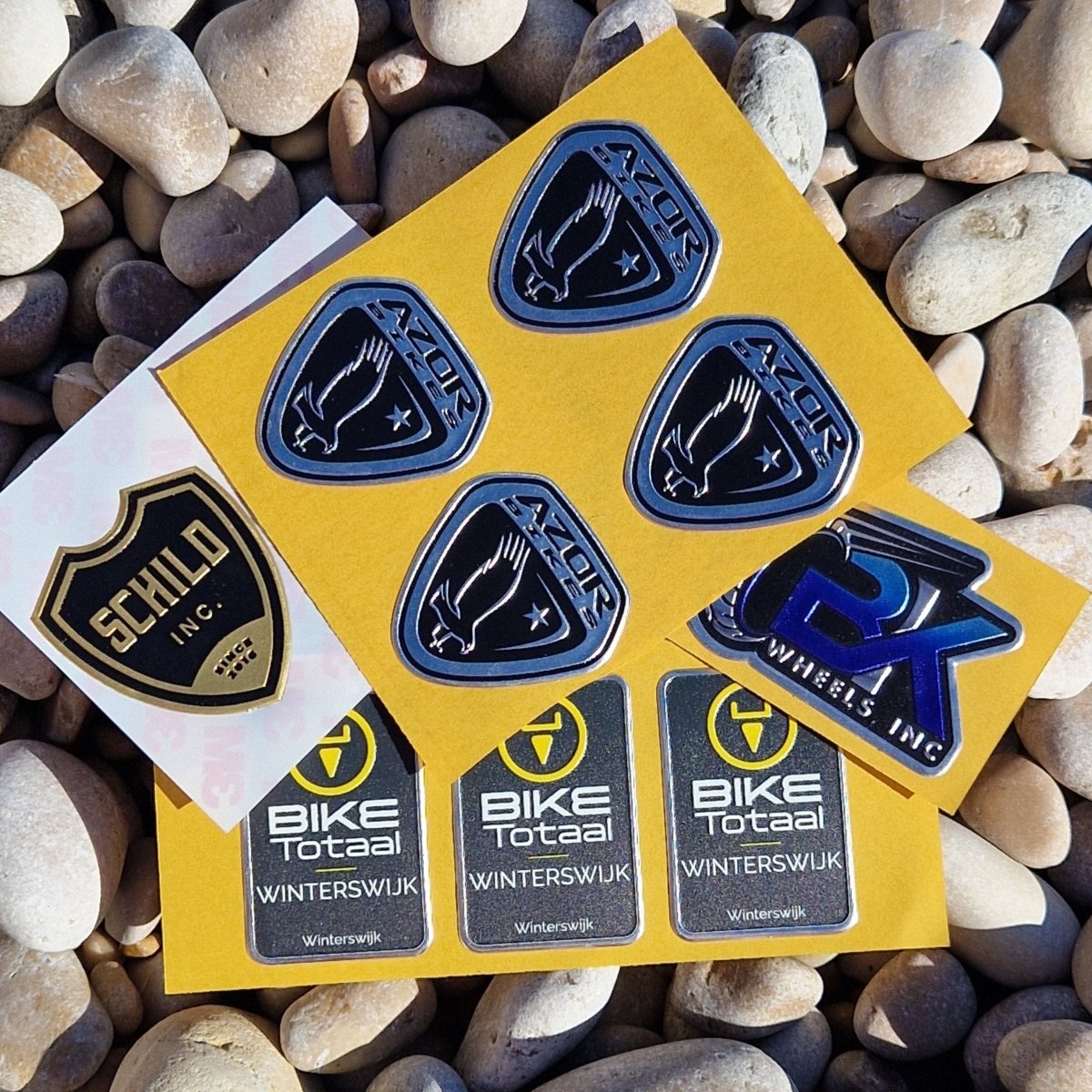 Metal Label Builder - Modern Look Printed.