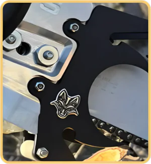 Klantbeoordeling van Iron Fox Fabrication over metalen labels